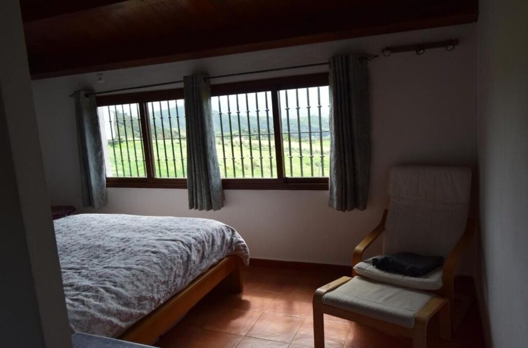 2 slaapkamers, een strijkplank/strijkijzer, wifi, beddengoed