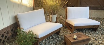 Natural Nook by Nelson lakeside park. Downtown walkable and pet friendly!