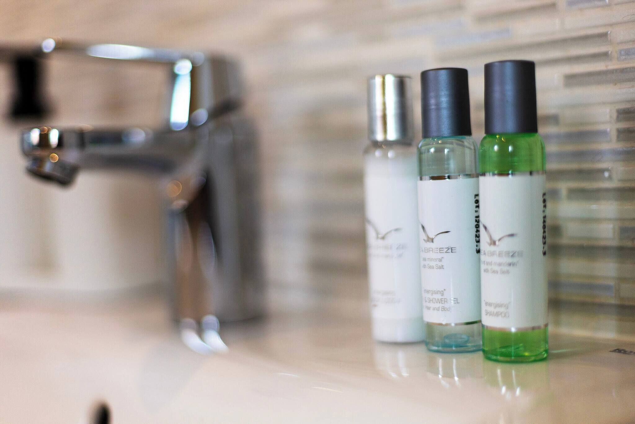 Bathroom amenities