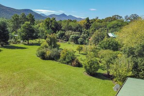 Property grounds - De Bos Huijs , Family Home (Stormsrivier)