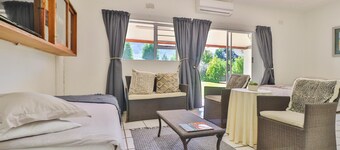 De Bos Huijs , Family Home