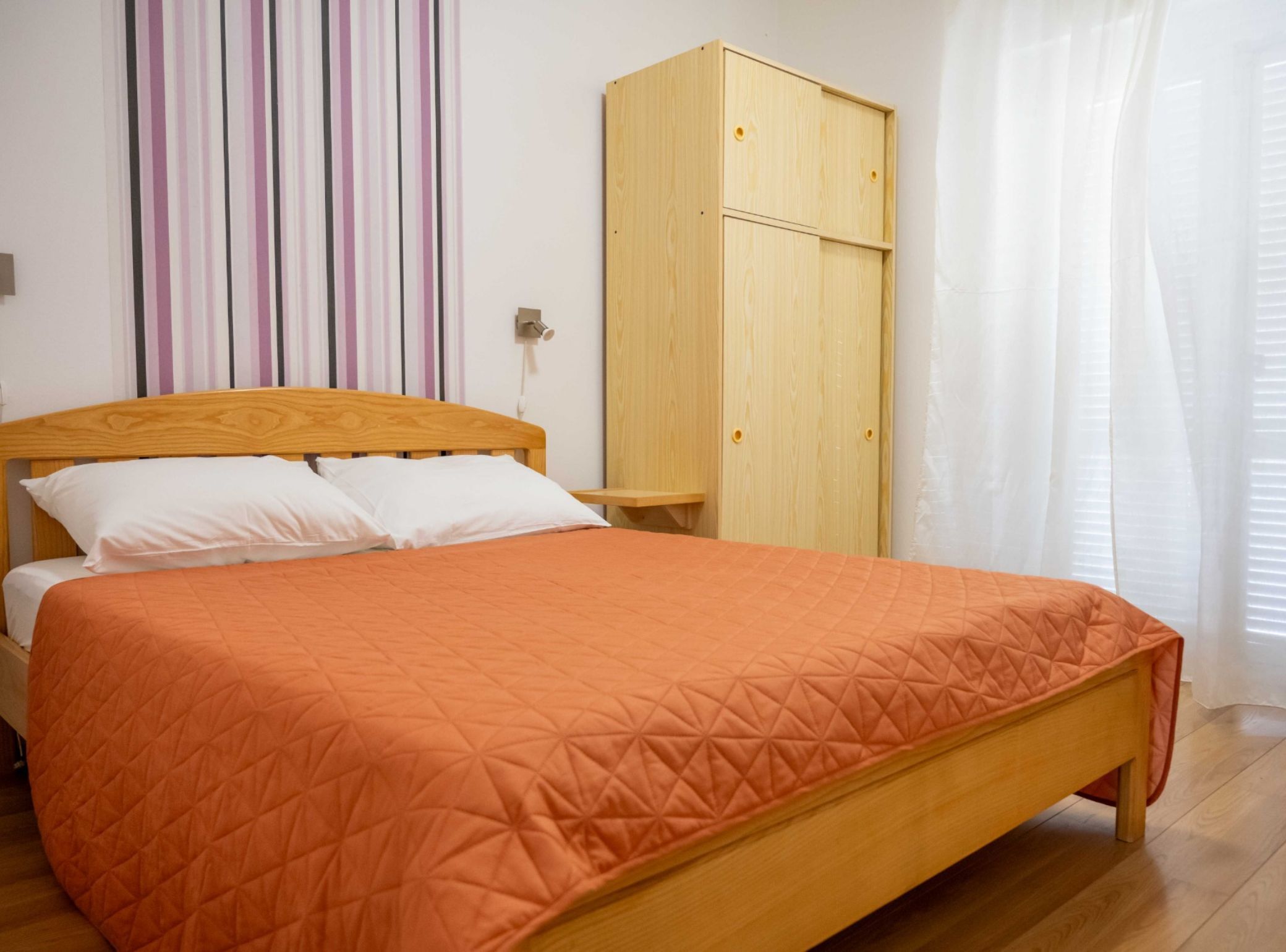 شقة (One Bedroom Apartment (Maslina)) | 4 عدّة غرف نوم وأسرّة أطفال/رضّع