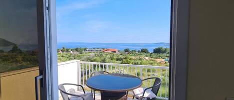 Apartment (Apartment with Two Bathrooms) | Balcony