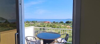 อพาร์ตเมนต์ โยซิป