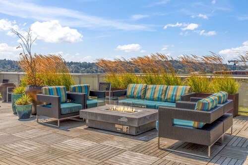 Charming Condo in Ballard