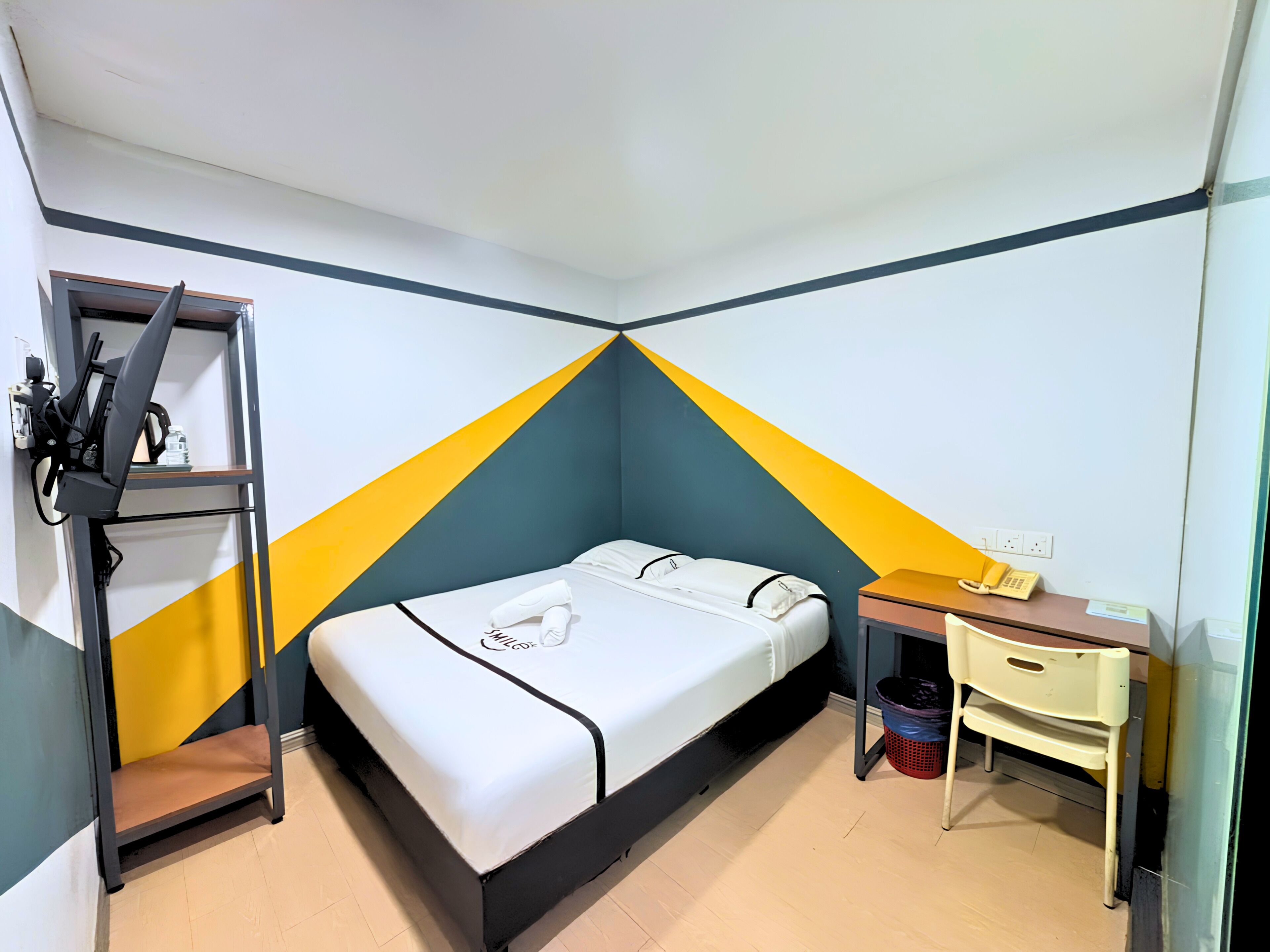 Chambre Double | Bureau, chambres insonorisées, fer et planche à repasser, Wi-Fi gratuit