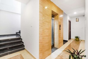 Lobby - La Olivia (Haridwar)