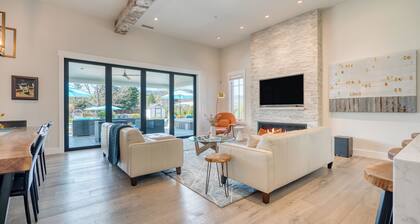 Luxe, Pool, Spa, Fire Pit, Game Room, Piano | Sonoma Pool Retreat by AvantStay