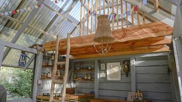 Cabaña, 1 habitación, para fumadores, sauna | Restaurante al aire libre