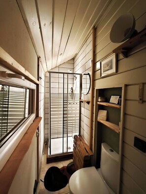 Cabin, 1 Bedroom, Smoking, Sauna | Bathroom
