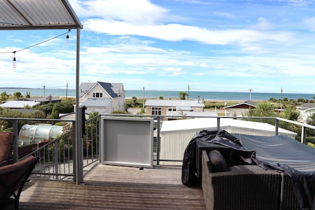 Property grounds. Seascape Retreat, breathtaking sea views.