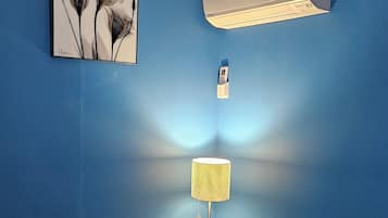 2 bedrooms, desk, free WiFi, bed sheets