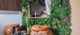 Paradiseroom44 studio perfect for a romantic getaway