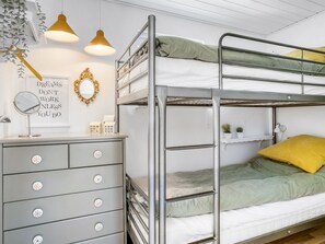 3 bedrooms, internet