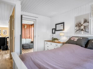 3 bedrooms, Internet