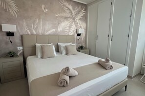 2 chambres, fer et planche à repasser, Wi-Fi gratuit, draps fournis