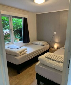 2 bedrooms, free WiFi