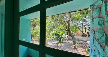Aqua Cabin Pool-Fast Wifi-Nature Retreat