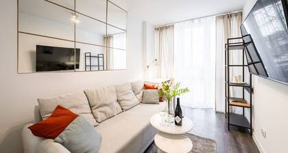 Krzyki Apt - Two Bedrooms, Workspaces - By Rentujemy