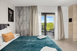 3 bedrooms, iron/ironing board, travel crib, free WiFi - Villa in Pula near Hidrobaza Beach (Štinjan)
