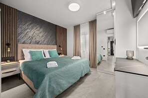 3 chambres, fer et planche à repasser, accès Internet
