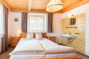 3 habitaciones y wifi gratis 