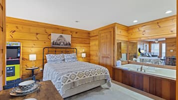 Leilighet – signature, 1 queensize-seng med sovesofa, peis, fjellutsikt | 1 soverom, individuelt dekorert og individuelt innredet