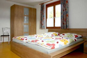 2 makuuhuonetta, ilmainen Wi-Fi, vuodevaatteet