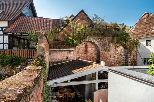 Apartment 'Siika' with Private Terrace, Private Garden and Wi-Fi