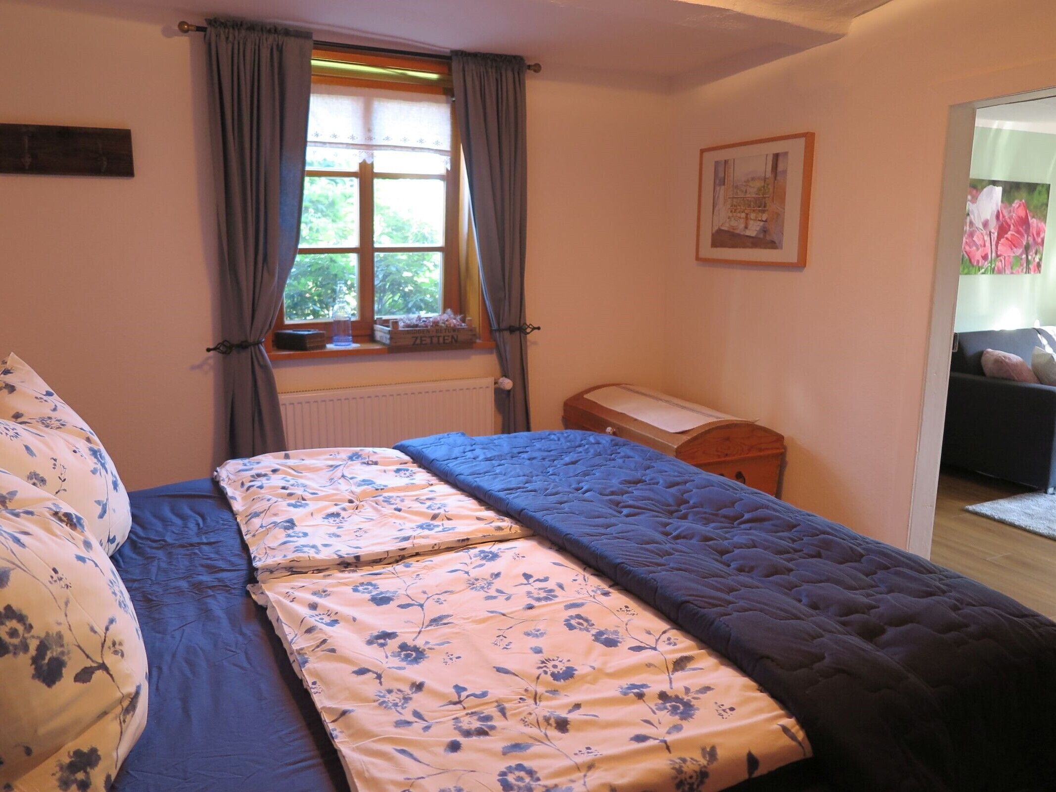 1 多间卧室、免费 WiFi、床单