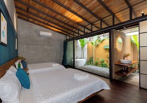 8 bedrooms, desk, iron/ironing board, WiFi