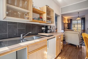 Fridge, stovetop, coffee/tea maker, electric kettle - Studio 'On the Island of Rügen' with Wi-Fi (Sagard)