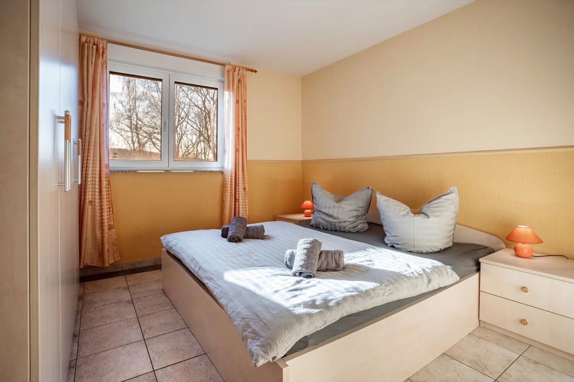 1 bedroom, free WiFi, bed sheets