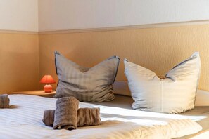 1 bedroom, free WiFi, bed sheets - Apartment 'Schwalbennest' with Shared Terrace, Shared Garden and Wi-Fi (Buschvitz)