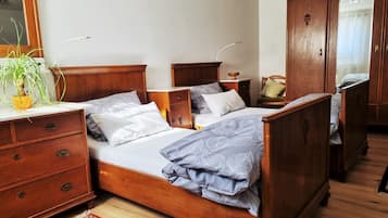 2 chambres, fer et planche Ă repasser, Wi-Fi gratuit, draps fournis
