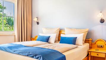 1 quarto, Wi-Fi de cortesia, roupa de cama