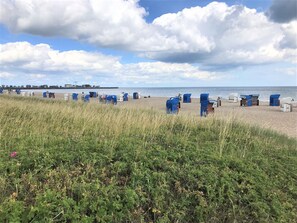 Beach nearby - Holiday Home 'Am Meer' with Sea View, Private Terrace and Wi-Fi (Kappeln)