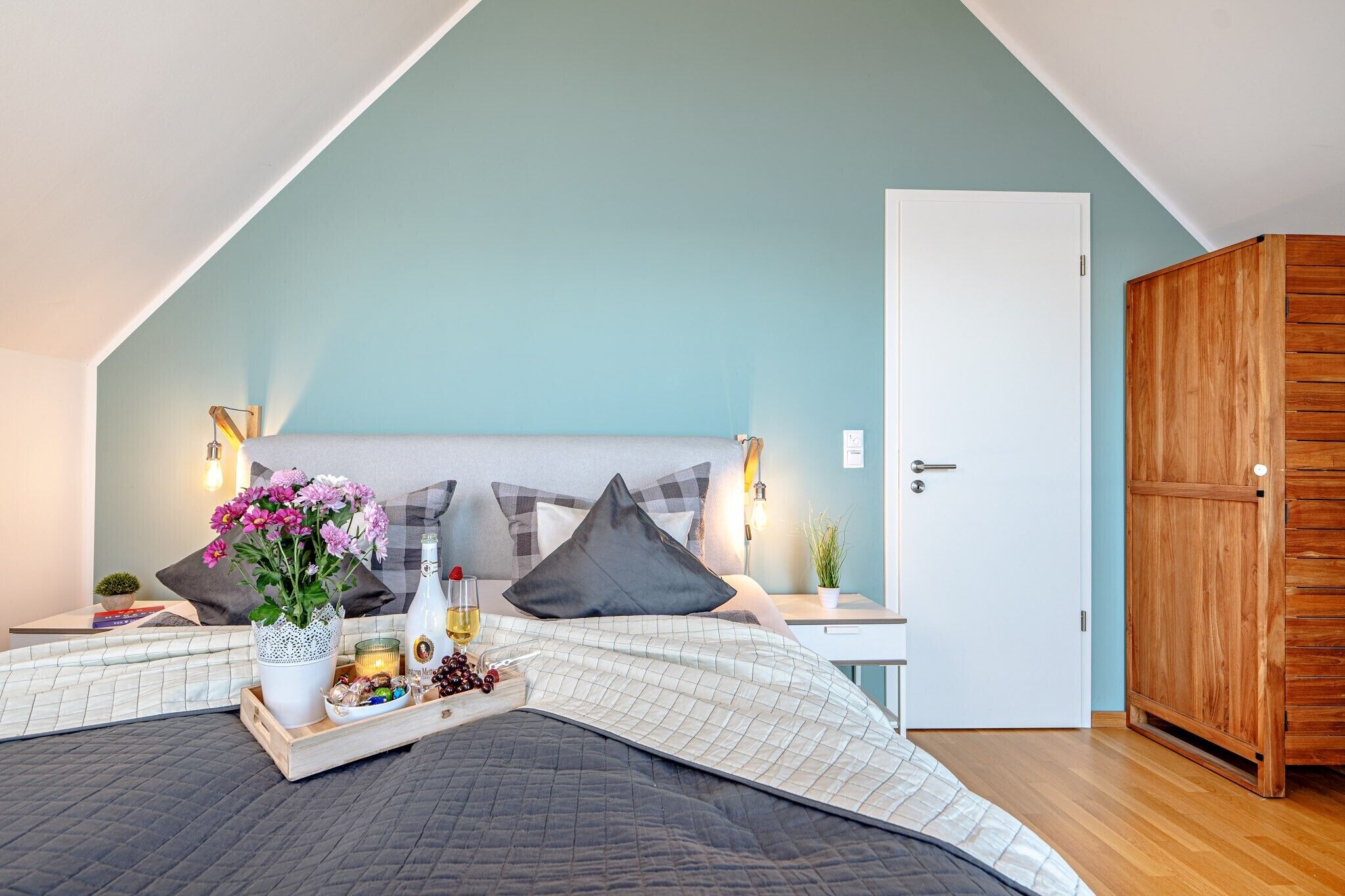 2 Schlafzimmer, Bügeleisen/Bügelbrett, kostenloses WLAN