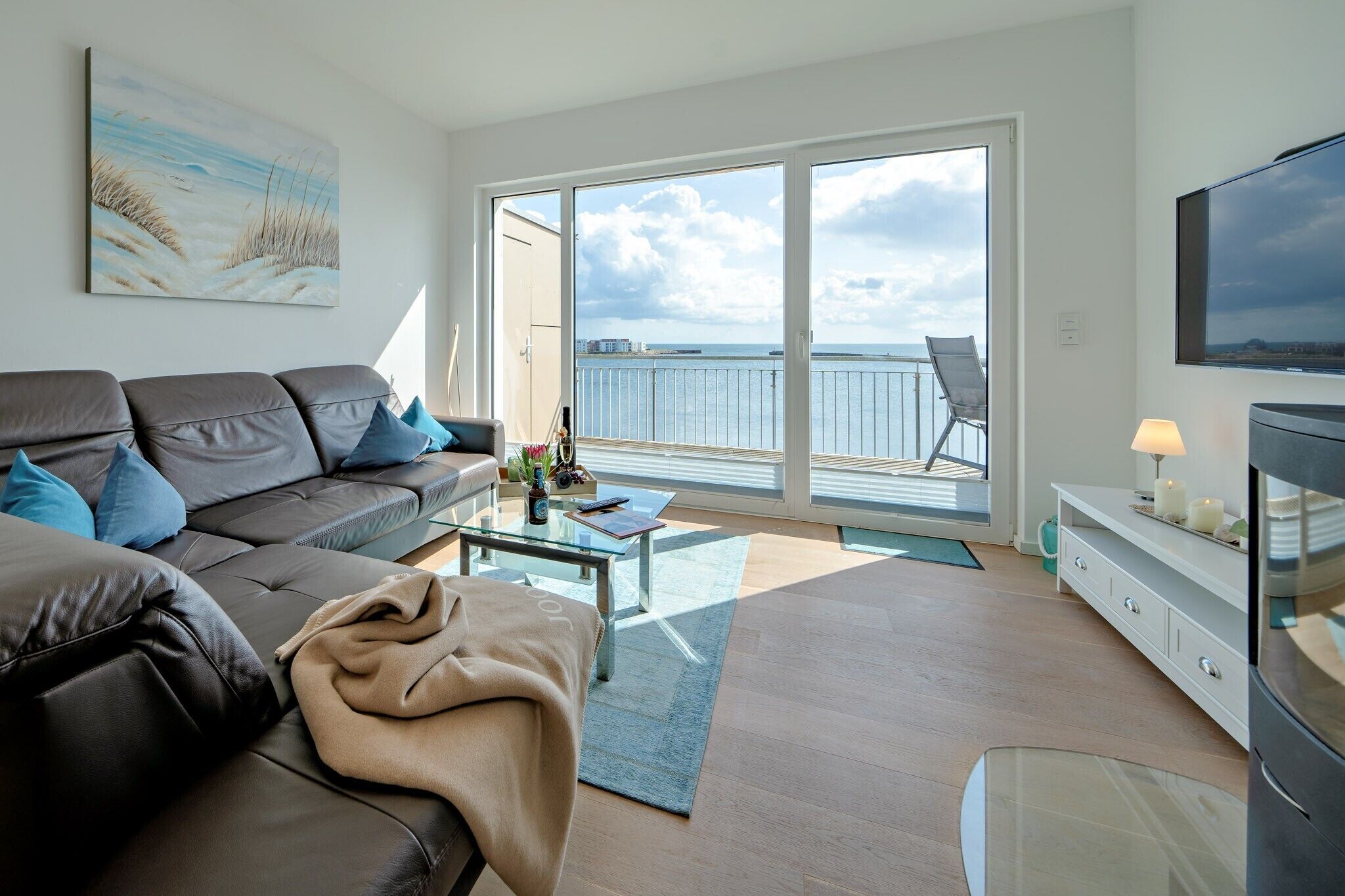 Televisio, takka, DVD-soitin