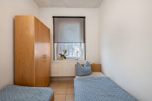 2 habitaciones, wifi gratis y ropa de cama