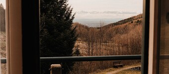 Apartamento 'Schwarzwald' con vistas a la montaña, balcón y Wi-Fi