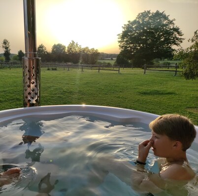 Large country house with sauna and jacuzzi