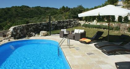 Apartment No. 3 in the country house in the middle of the olive grove