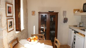 Fridge, oven, stovetop, high chair