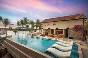 Outdoor pool - Sakurakyo Hotel & Spa Phu Quoc (Phu Quoc)