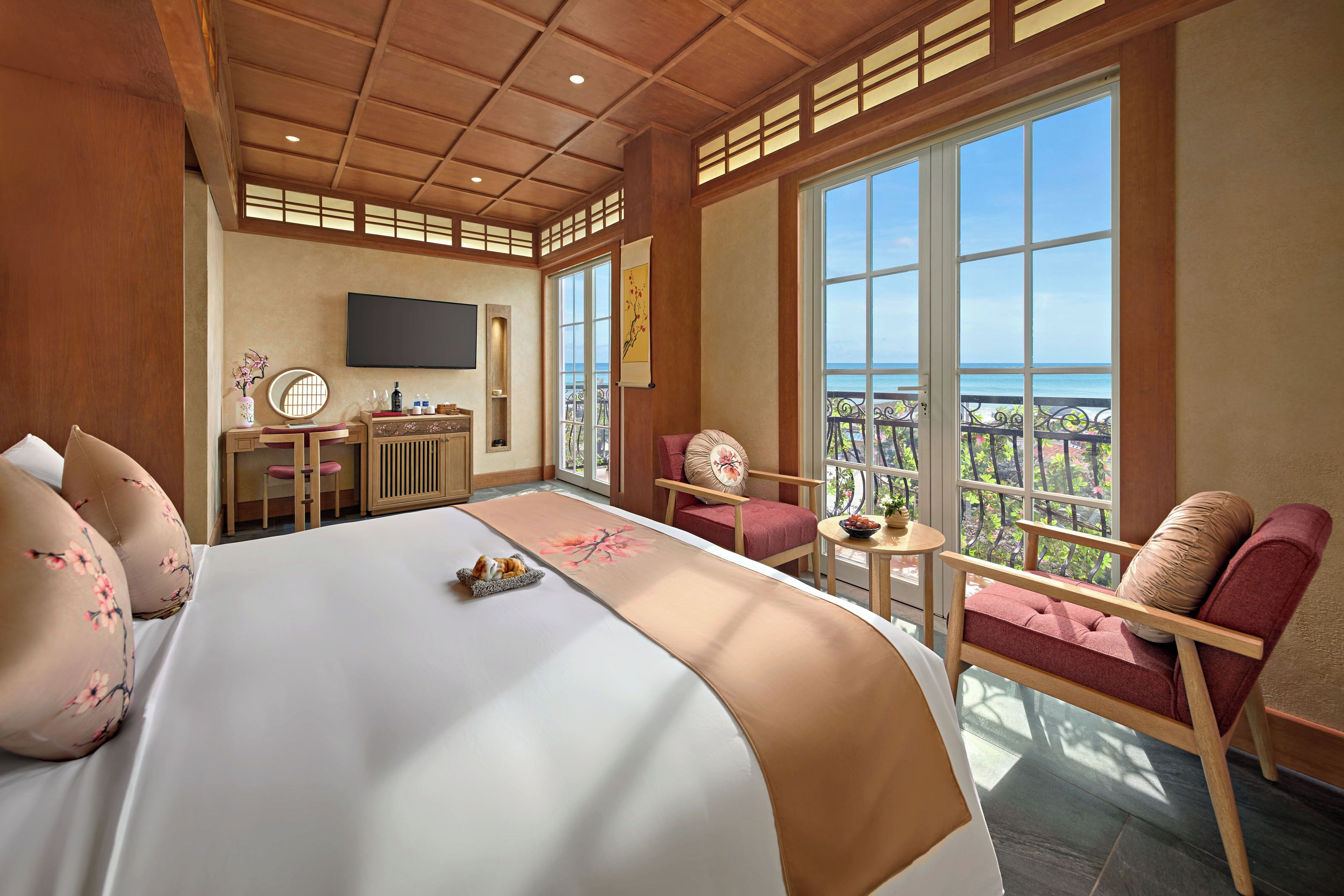 Harutsuki, Panorama Ocean View, 1 King Bed with Bathtub & 2 Balconies | ผ้าปูที่นอนฝ้ายอียิปต์, เครื่องนอนระดับพรีเมียม, ผ้านวมขนเป็ด