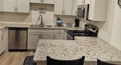 Madison Cozy House for Comfort and Relaxation