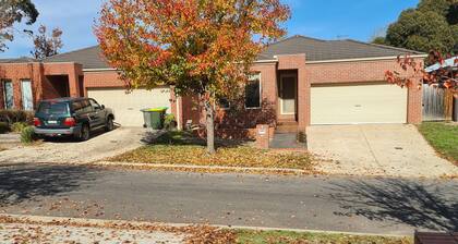 parotts on the creek.