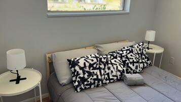 3 bedrooms, WiFi, bed sheets