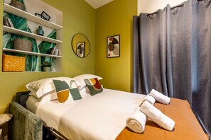 1 bedroom, iron/ironing board, travel cot, WiFi